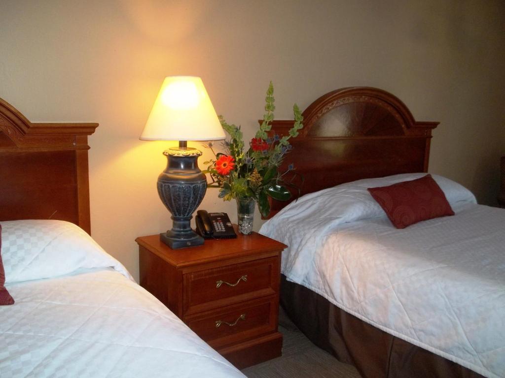 Crystal Cove Riverfront Resort Палатка Экстерьер фото